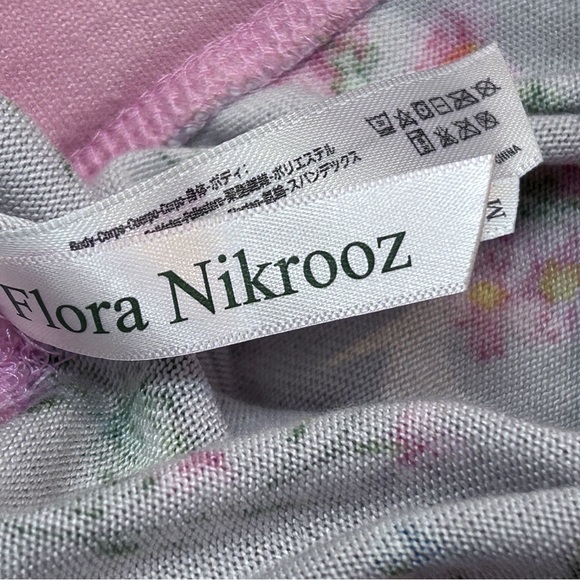 Flora Nikrooz Floral Pajama Set W’s Med fits M/L excellent condition grey pink - Picture 11 of 15